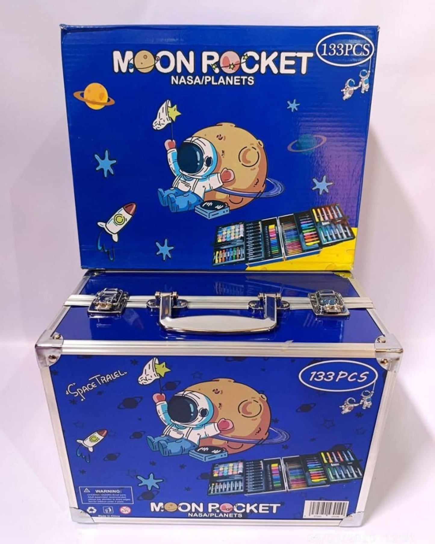 شنطة ألوان معدن جامبو 3 دور 133 قطعة - فضاء