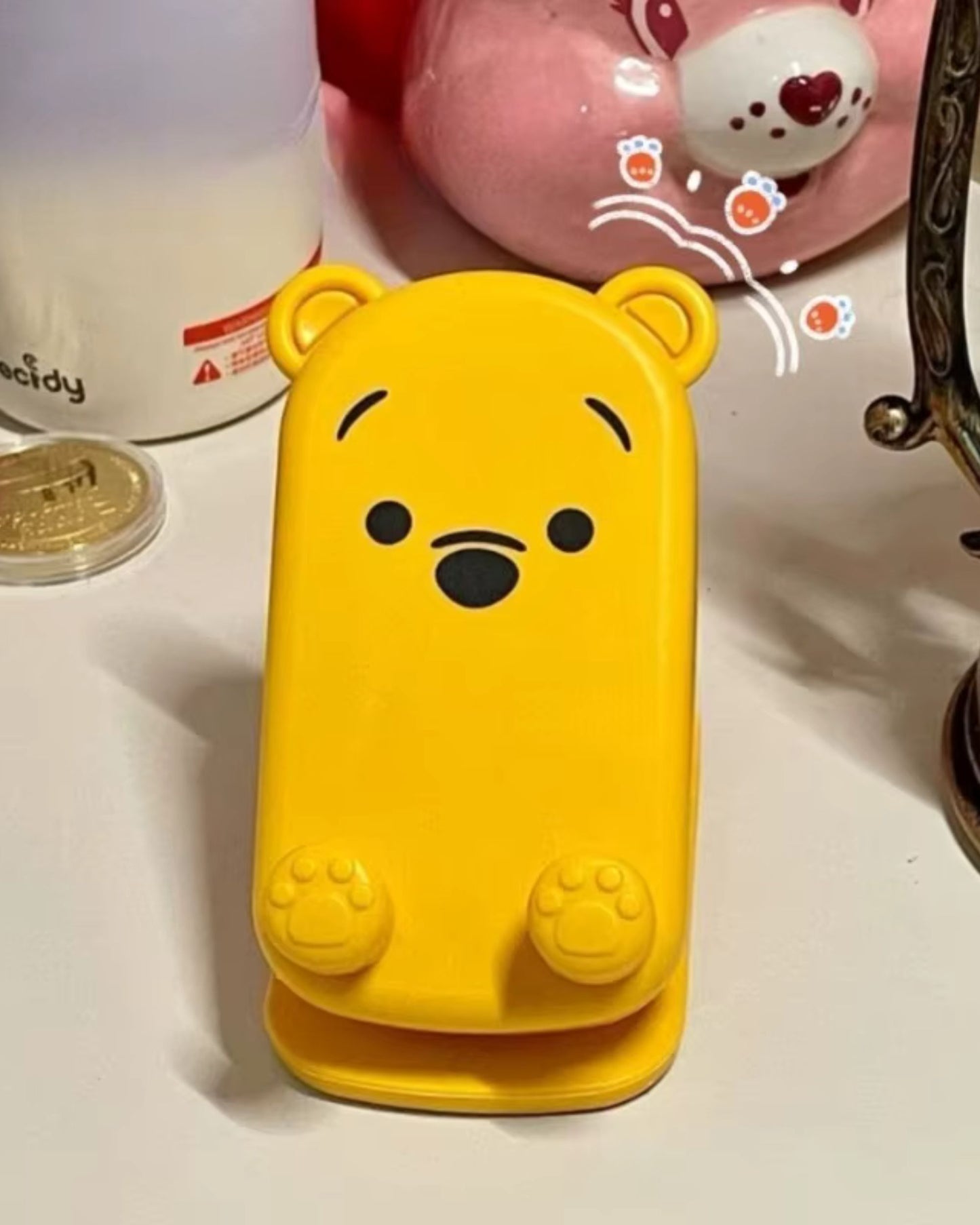 ستاند موبايل للمكتب - شكل كرتوني (بوه)