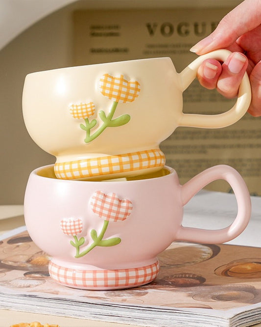 مج سيراميك توليب كاروهات - بينك