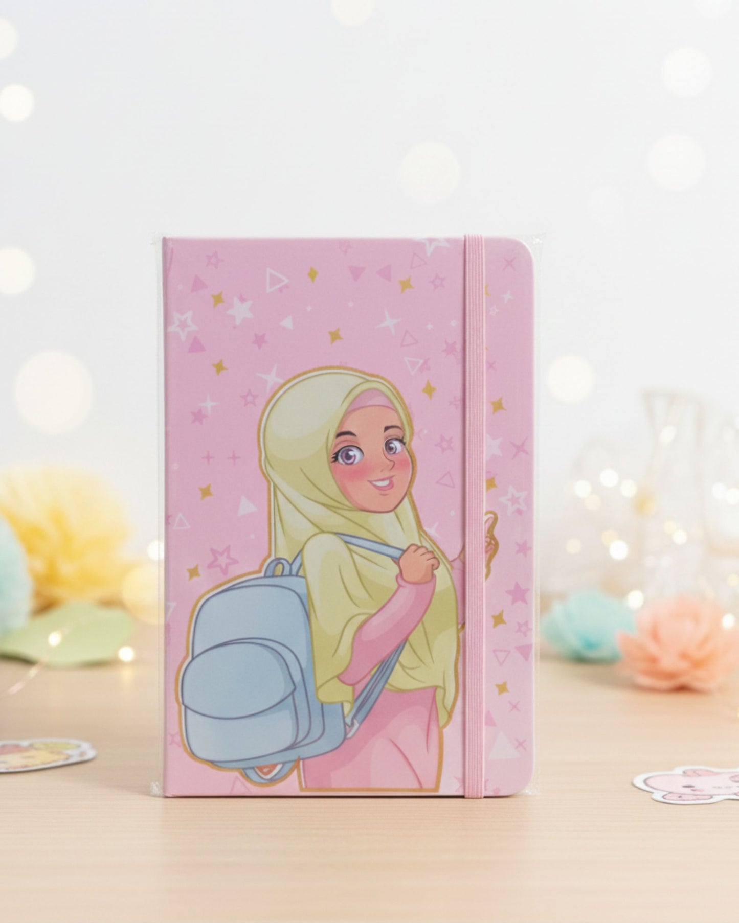 نوت بوك بنت محجبة بأستيك A5 - بينك