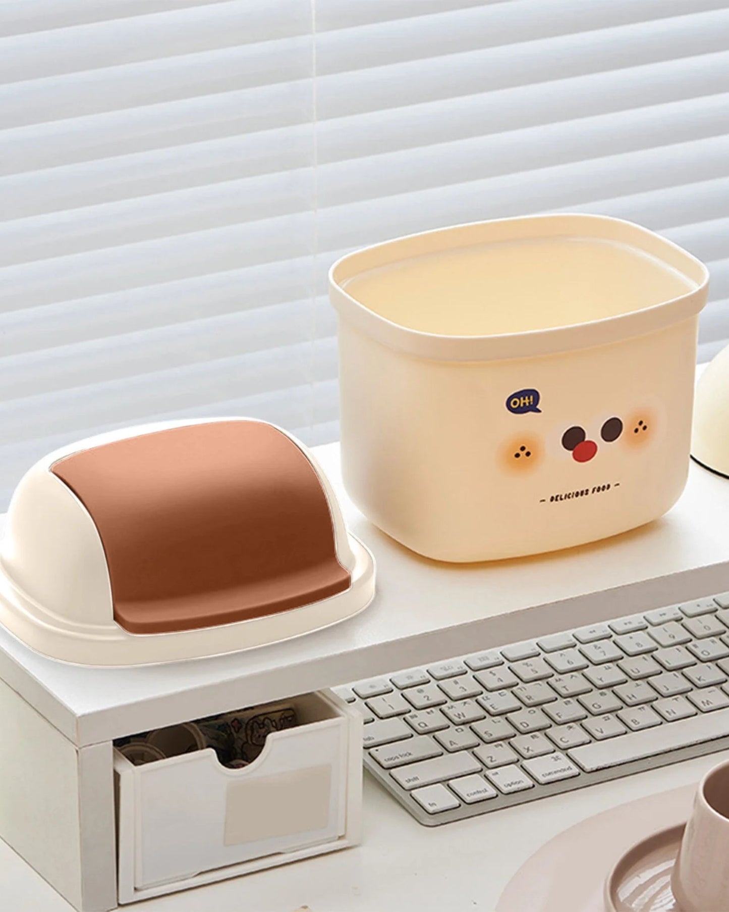 باسكت مهملات ميني للمكتب