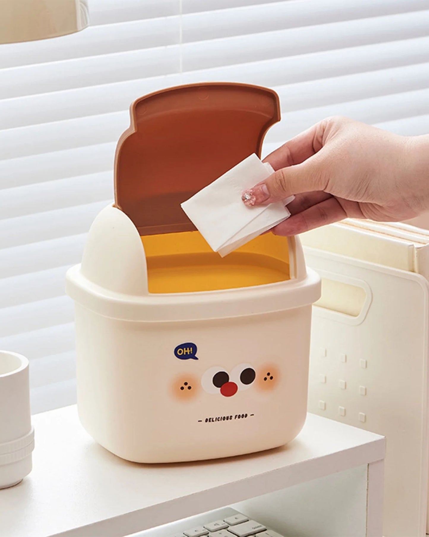 باسكت مهملات ميني للمكتب