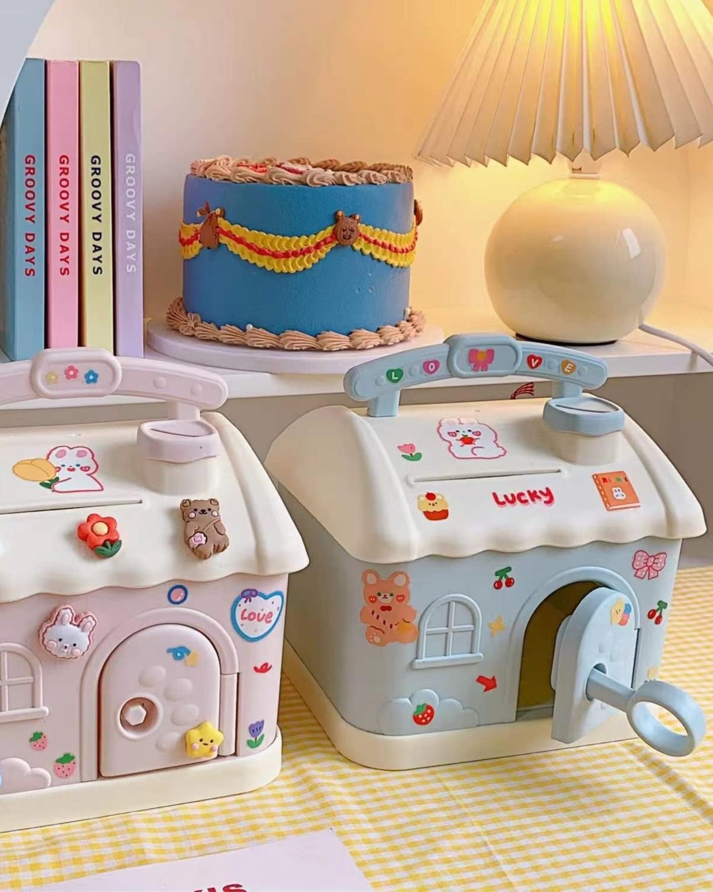 حصالة كبيرة شكل بيت