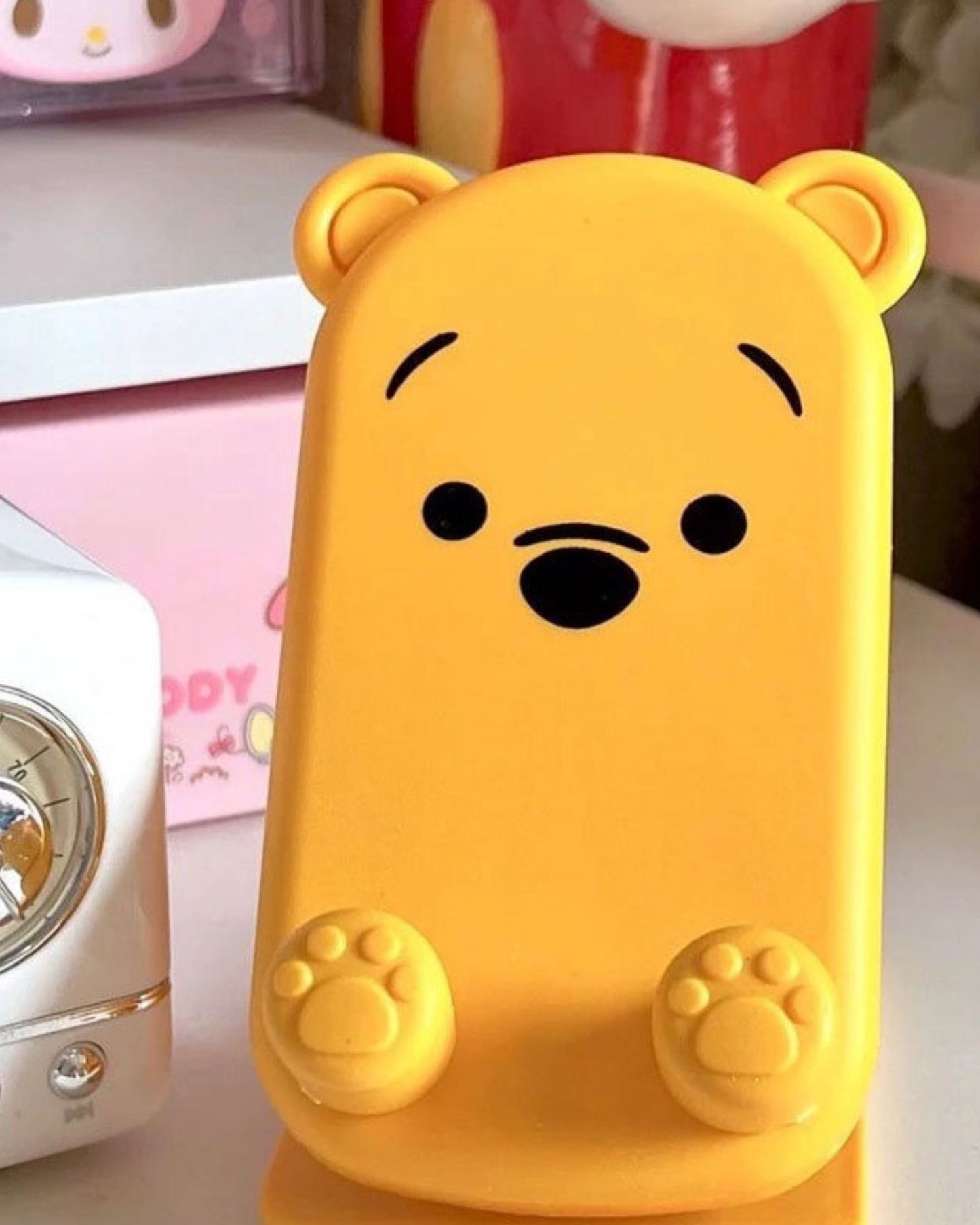 ستاند موبايل للمكتب - شكل كرتوني (بوه)