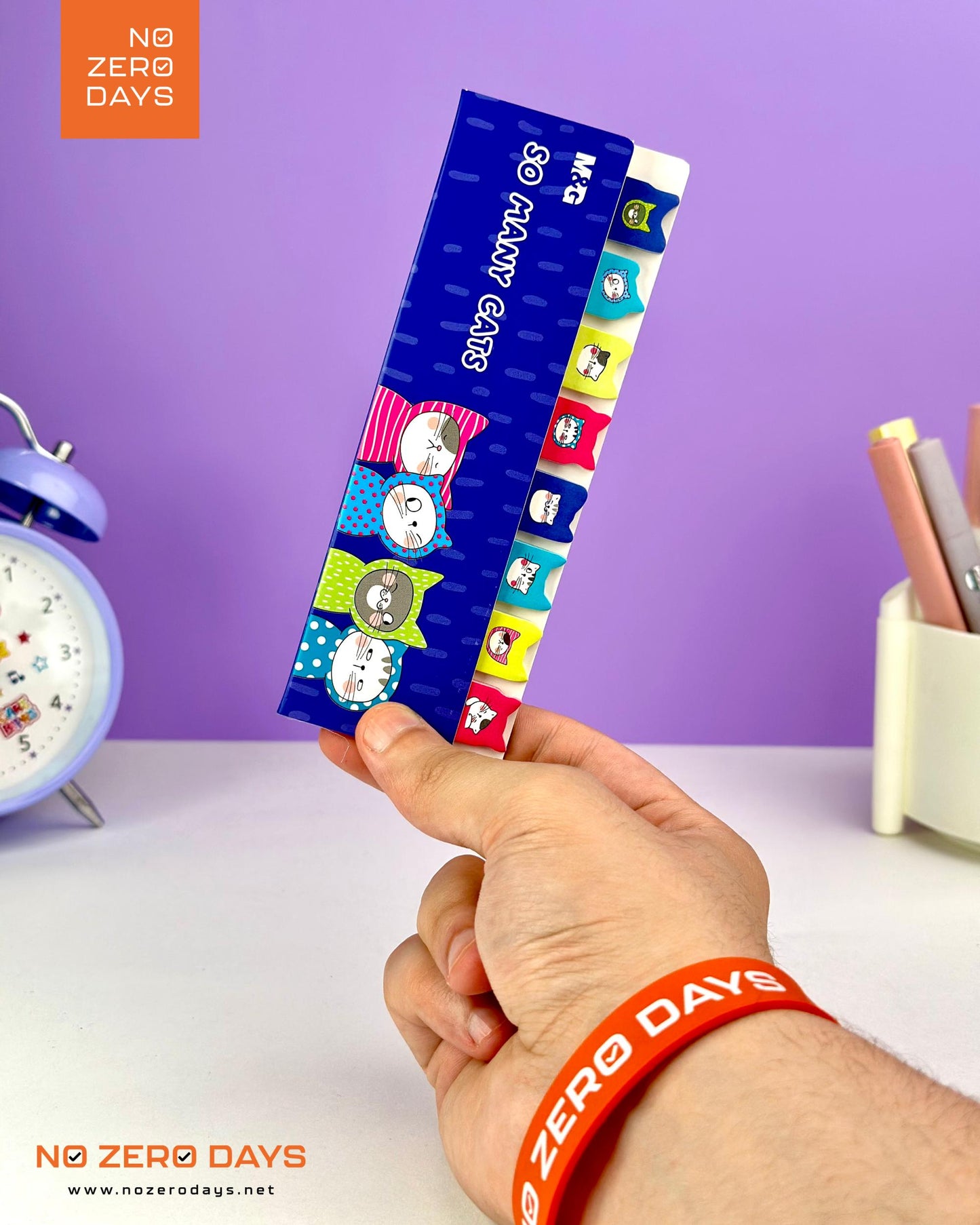 ستيكي نوت فواصل so many cats