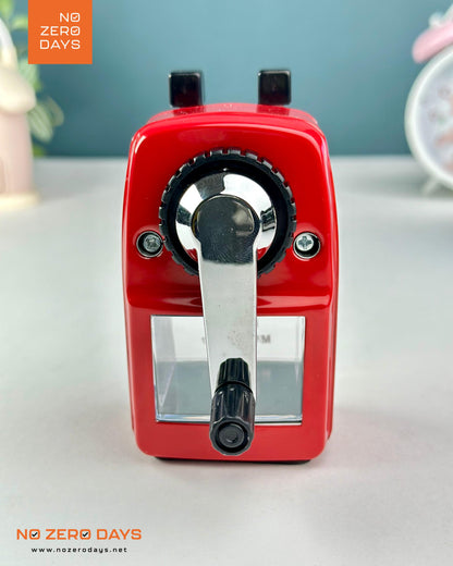 براية مكتب معدن M&G - أحمر