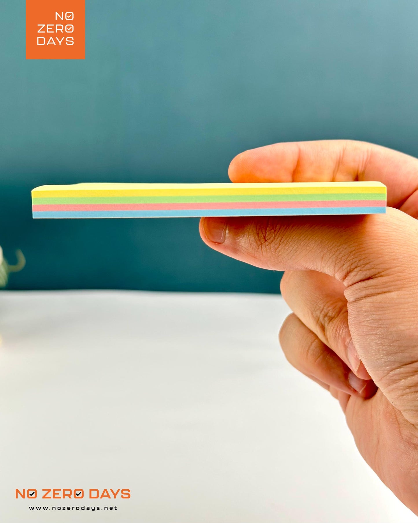 ستيكي نوت مسطر متعدد الألوان M&G