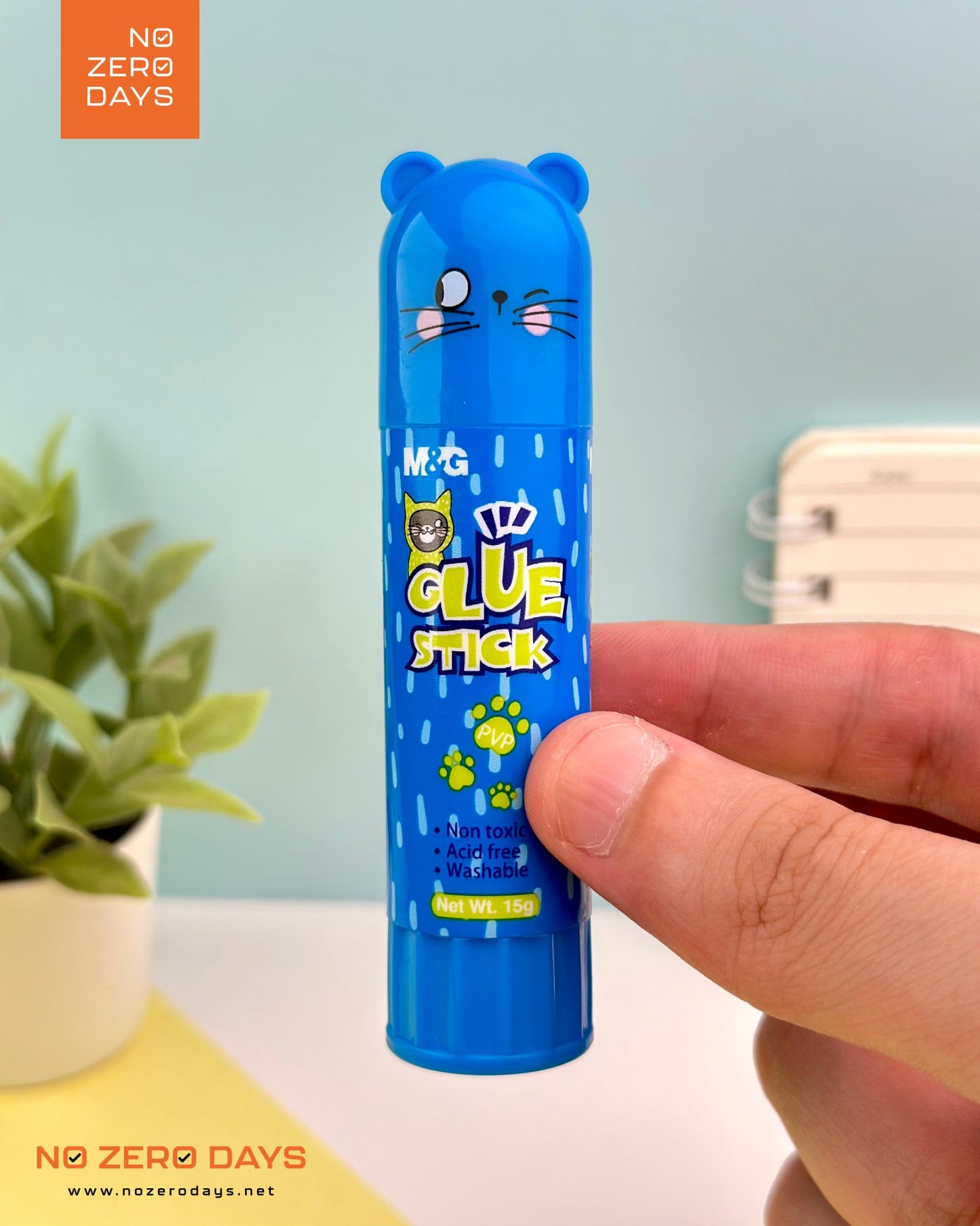 ستيك صمغ سو ماني كاتس M&G - أزرق
