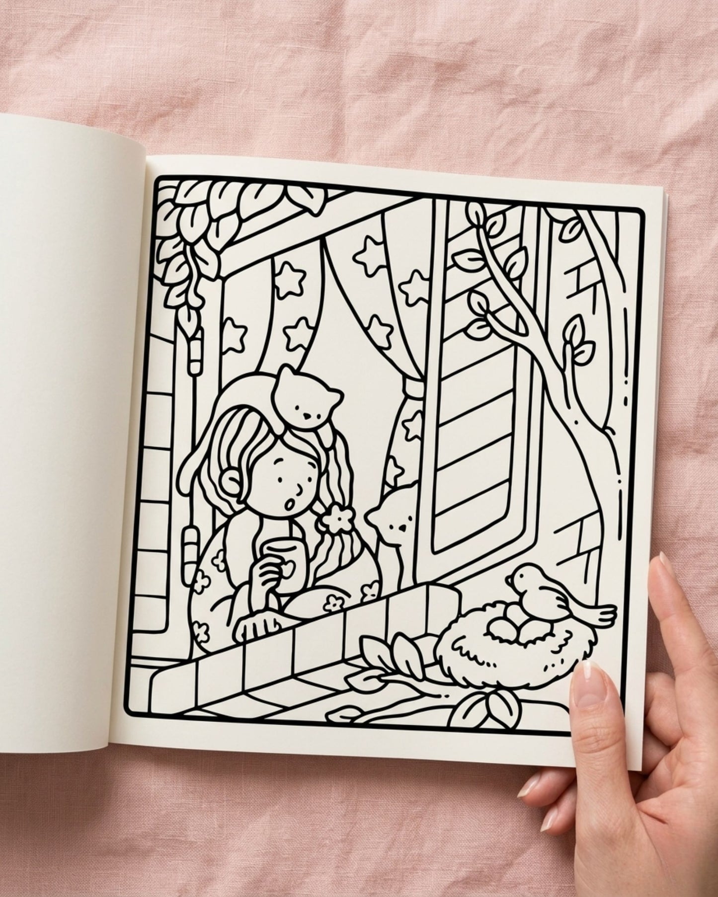 Girl Moments كتاب تلوين