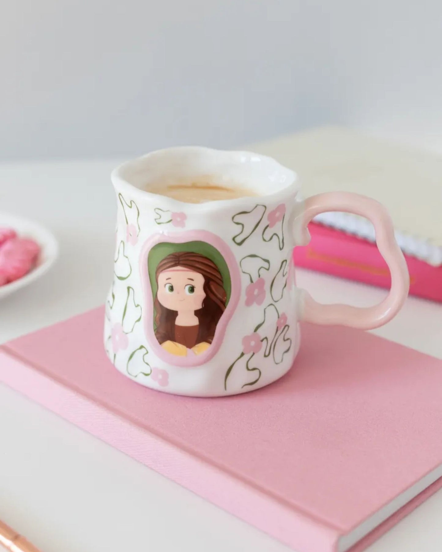 مج سيراميك برواز بنت بارز - بينك