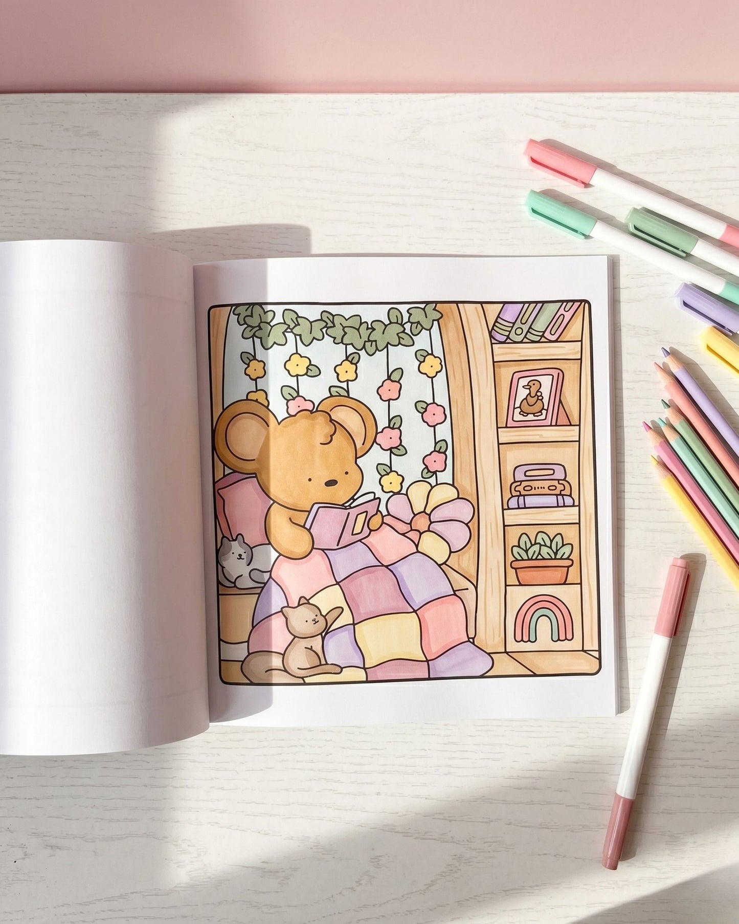 Cozy Friends كتاب تلوين