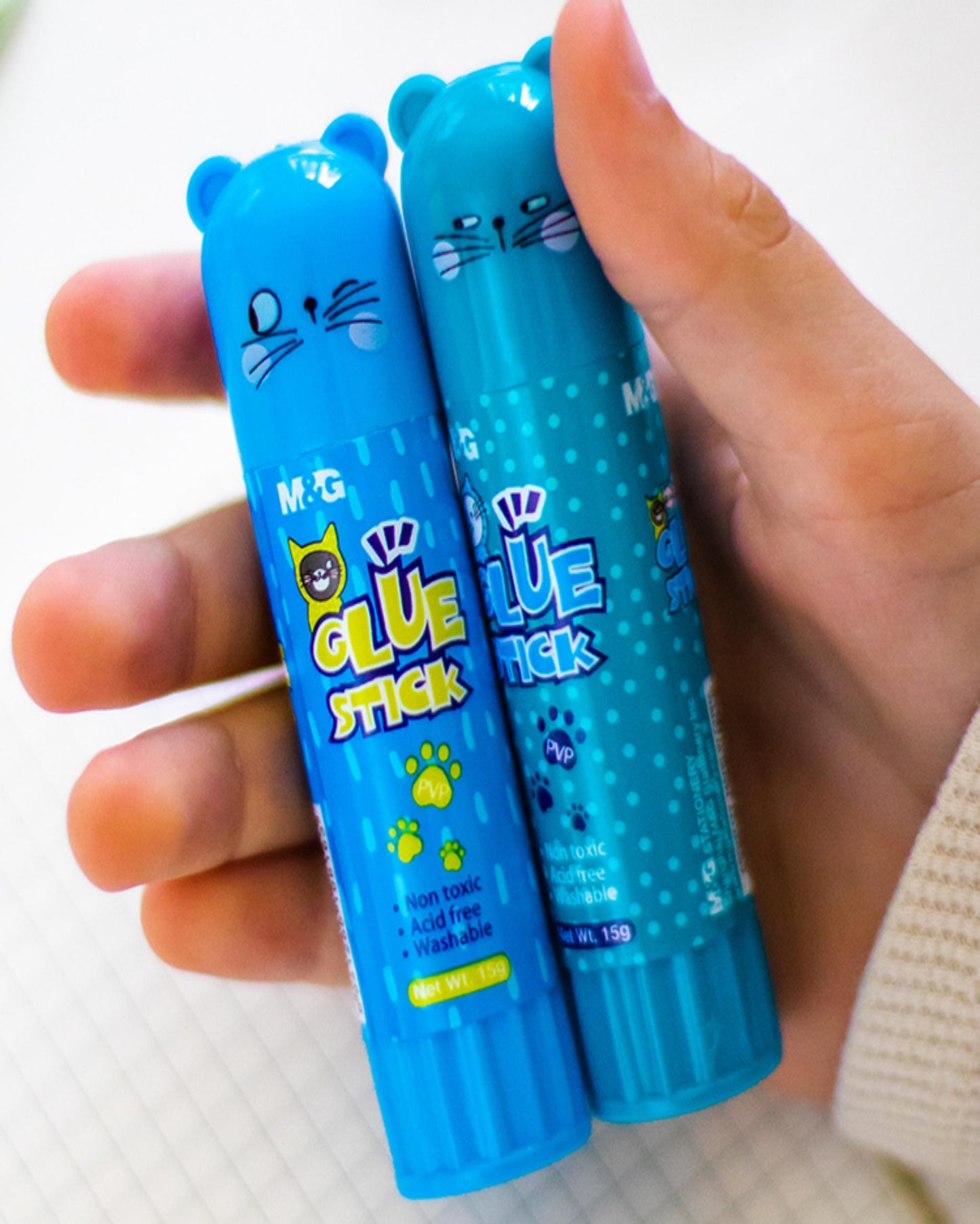 ستيك صمغ سو ماني كاتس M&G -لبني