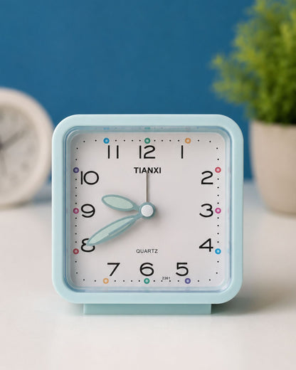 منبه مربع كيوت - سماوي