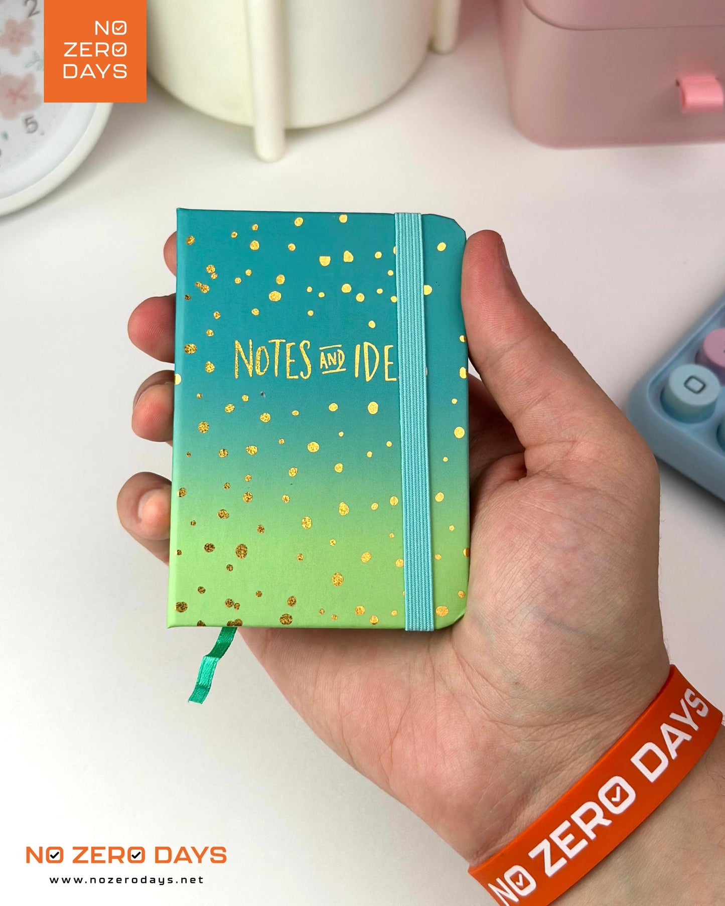 ميني نوت بوك هارد كفر - ألوان مميزة