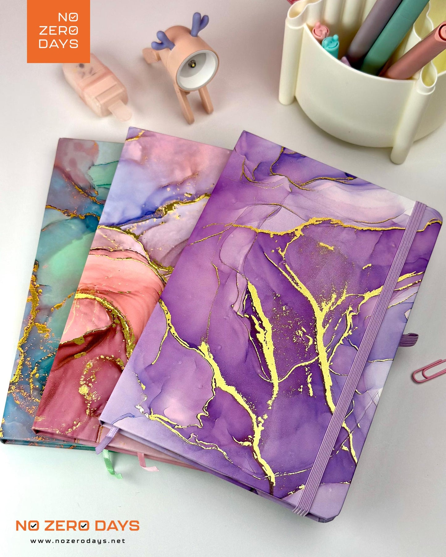 نوت بوك A5 بتصميم رخامي - بأستيك