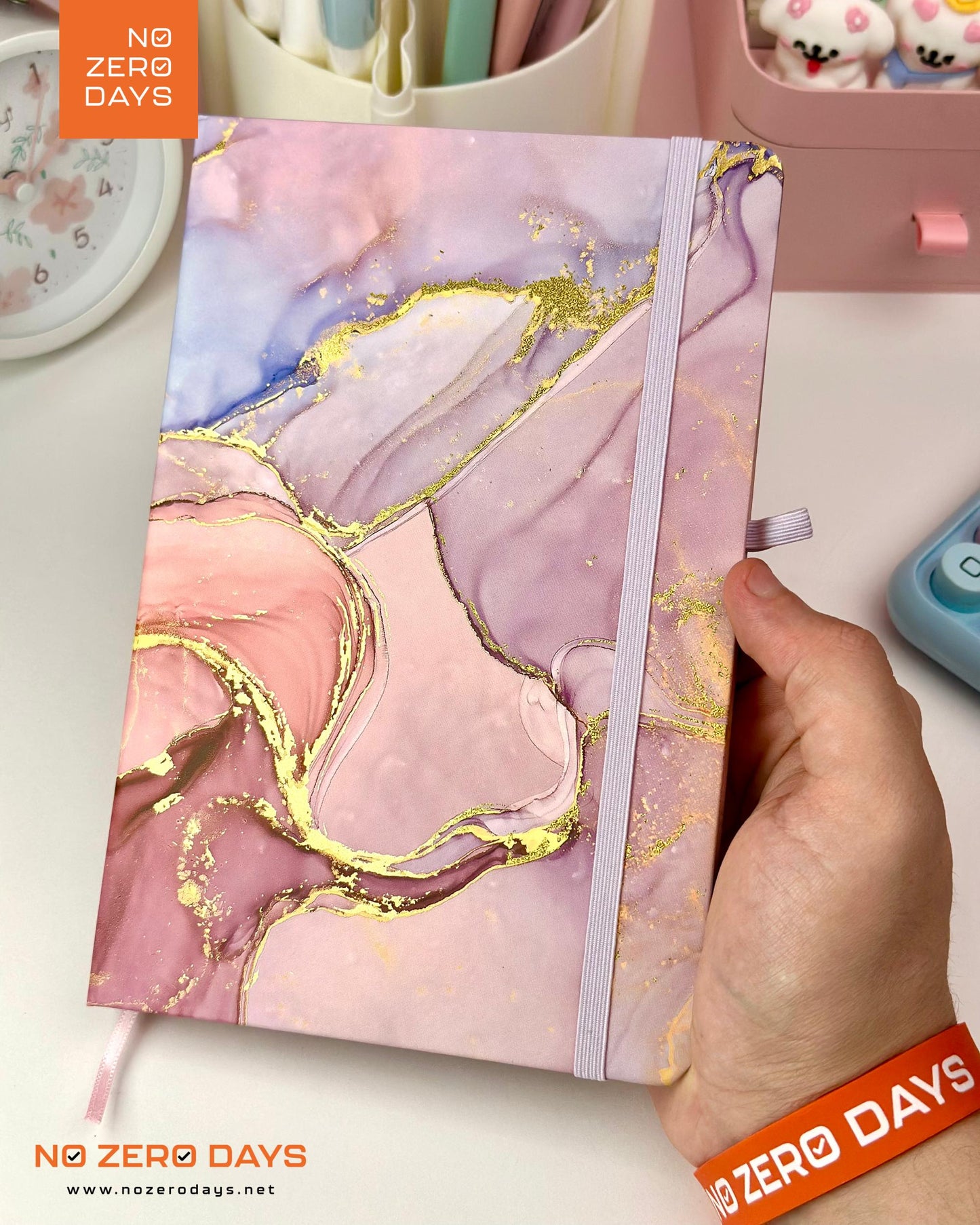 نوت بوك A5 بتصميم رخامي - بأستيك