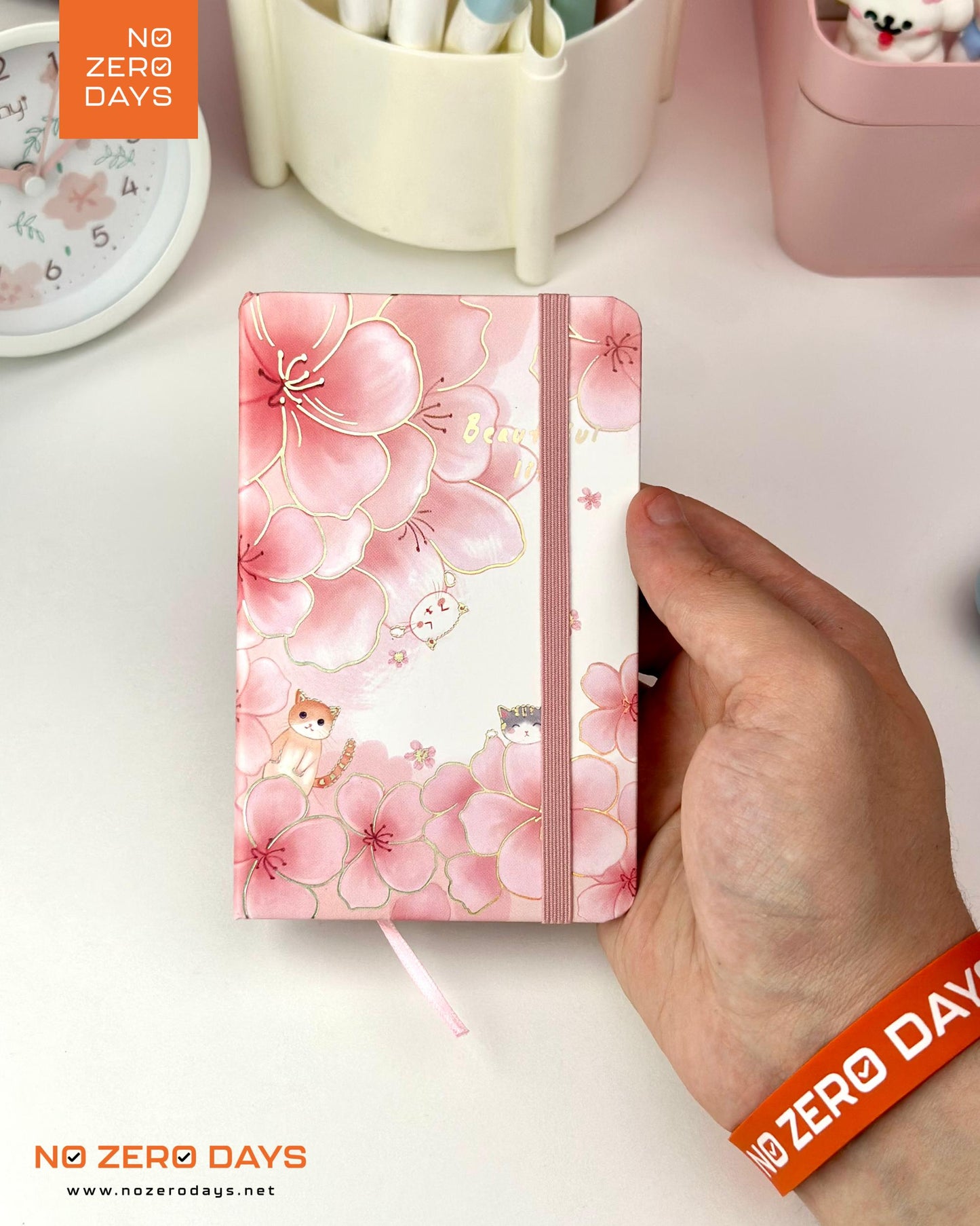 نوت بوك A6 هارد كفر - قطط