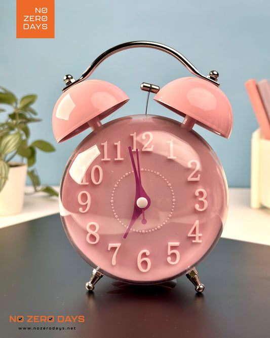 منبه معدني مع إضاءة ليلية