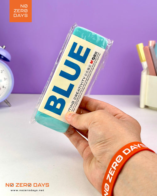 محاية بحجم كبير M&G - أزرق