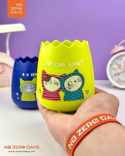 كوب أقلام للمكتب So many Cats - أخضر