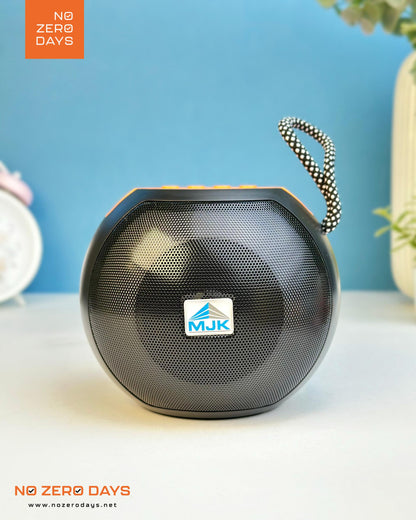 صب بلوتوث شحن بإضاءة ملونة وصوت قوي - أسود