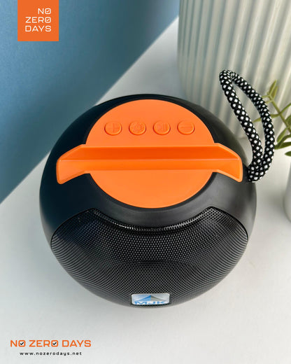 صب بلوتوث شحن بإضاءة ملونة وصوت قوي - أسود