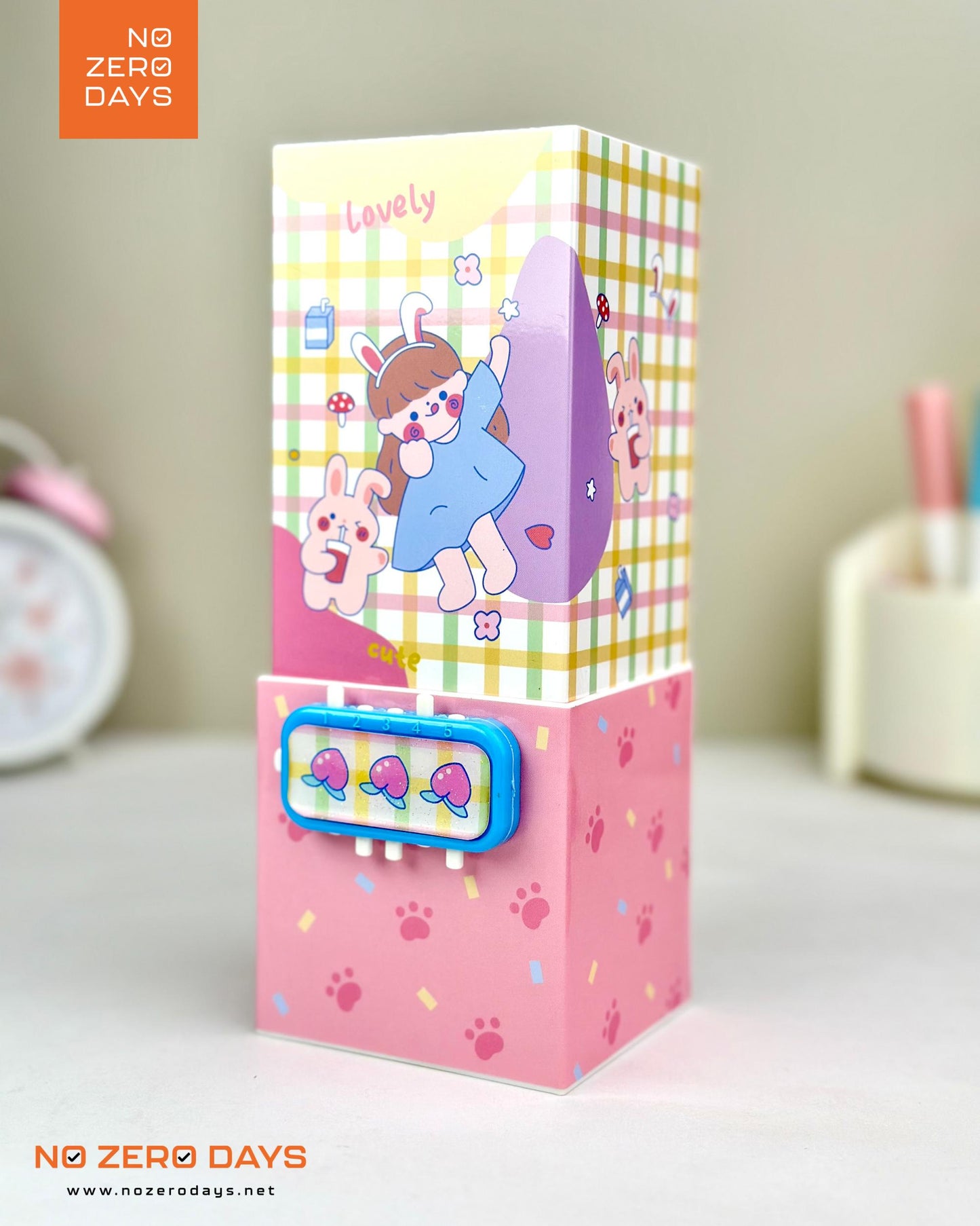 منظم مكتب بلاستيك بمراية وقفل