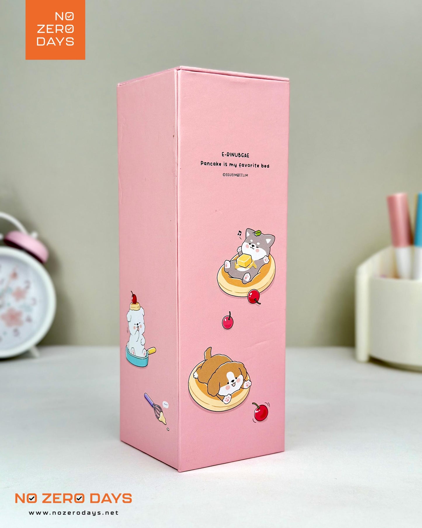 منظم مكتب كرتون مقوى - بينك