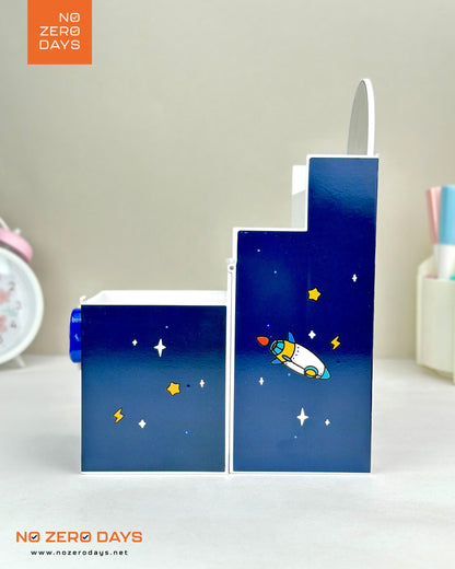 منظم مكتب بلاستيك بمراية وقفل - فضاء