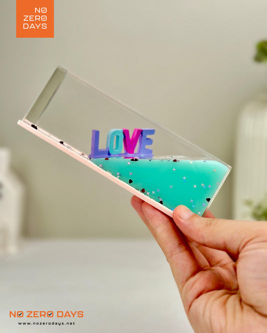 ديكور زجاجي Love لا تغرق - أخضر