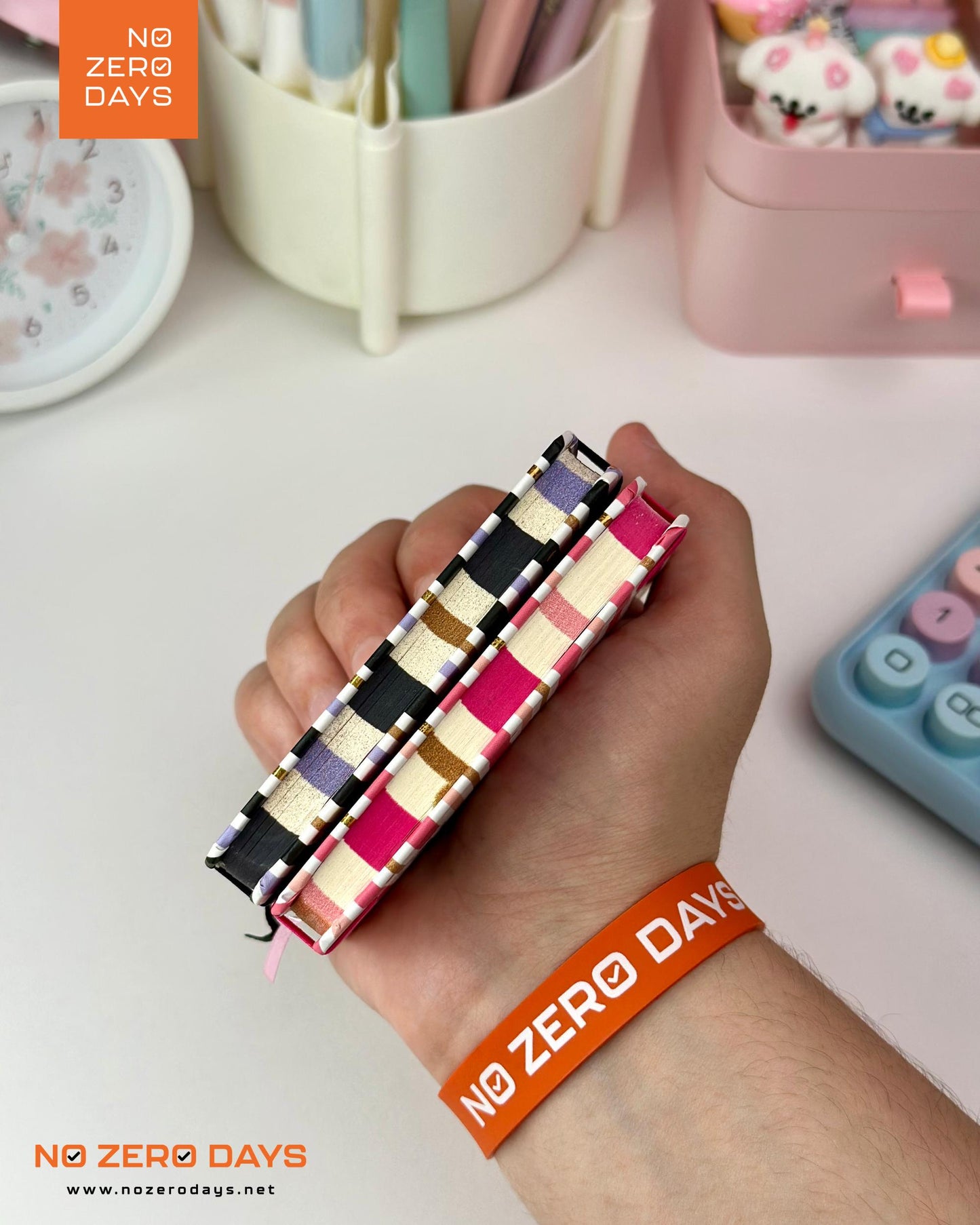 ميني نوت بوك هارد كفر - مخطط